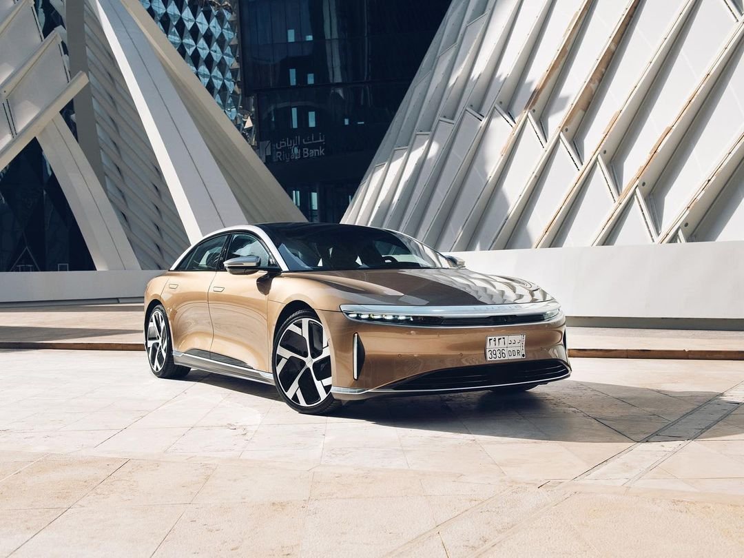 لوسيد العالمية تدشن أول صالاتها في السعودية