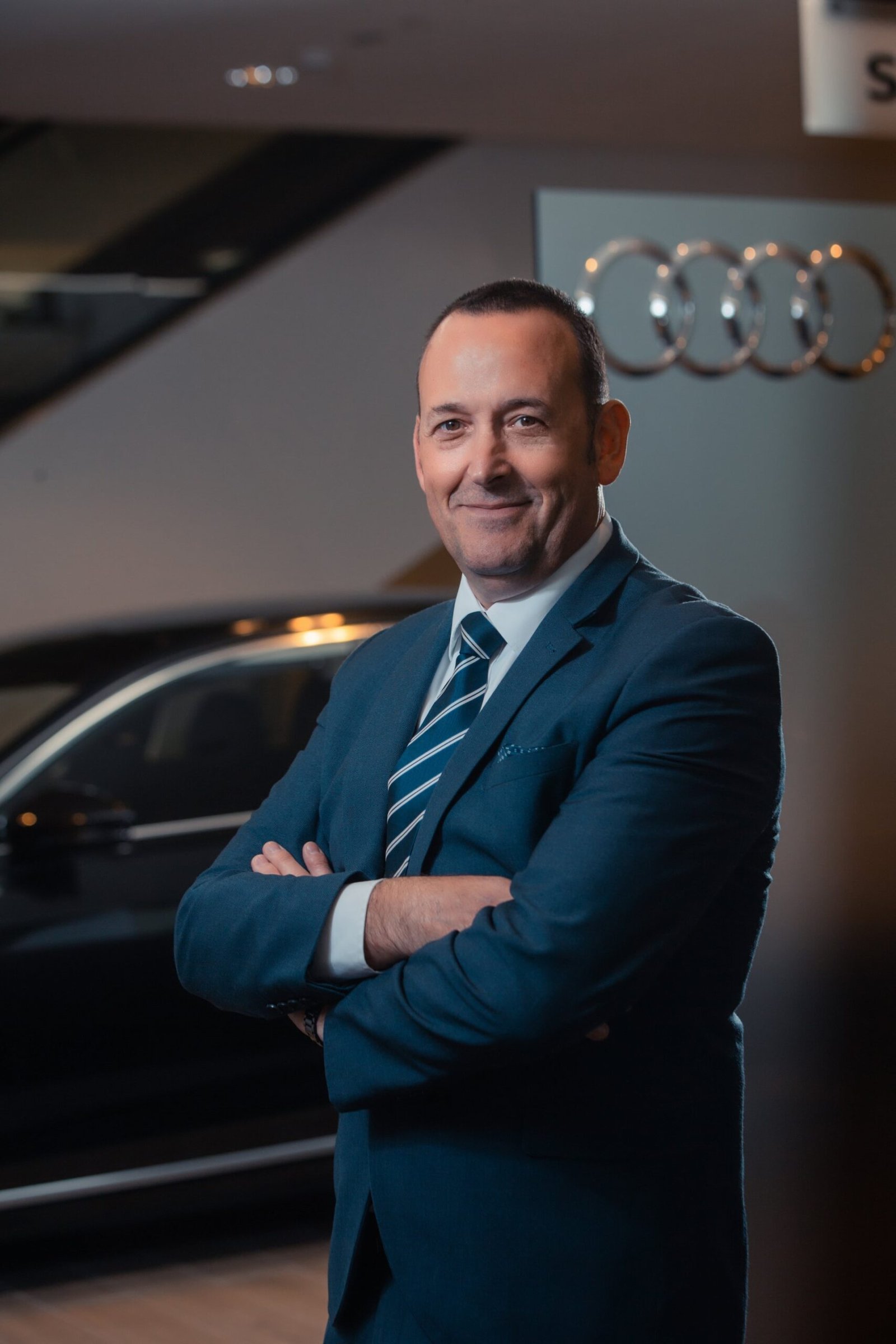 مقابلة الاستاذ جيف ستاغ مدير مابعد المبيعات لوكيل اودي ابوظبي والعين