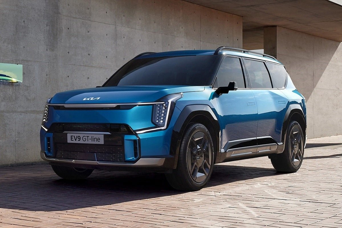 كيا تحصد أعلى درجات التقدير والتكريم في جوائز المقود الذهبي 2023