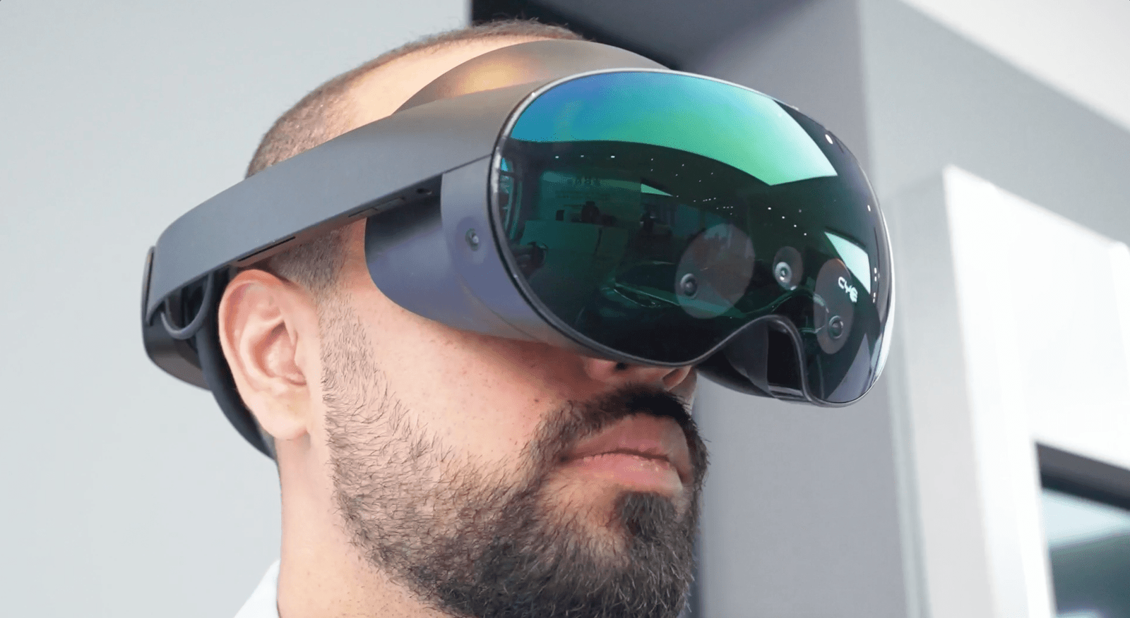 الفطيم للسيارات تطلق صالة العرض الافتراضية