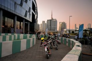 أوكوبو بطل النسخة الأولى لكأس دبي لسباقات السكوتر الكهربائية