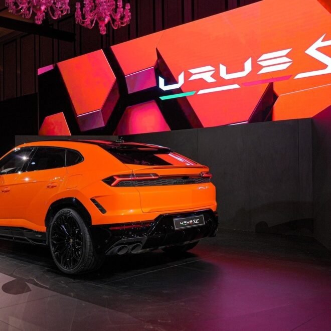 Lamborghini Urus SE in the Middle East