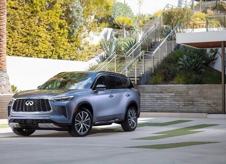 The Shared Spirit of the INFINITI Family