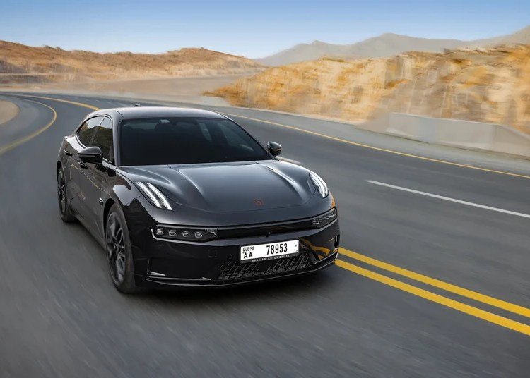 ZEEKR 001 Conquers UAE’s Highest Peak