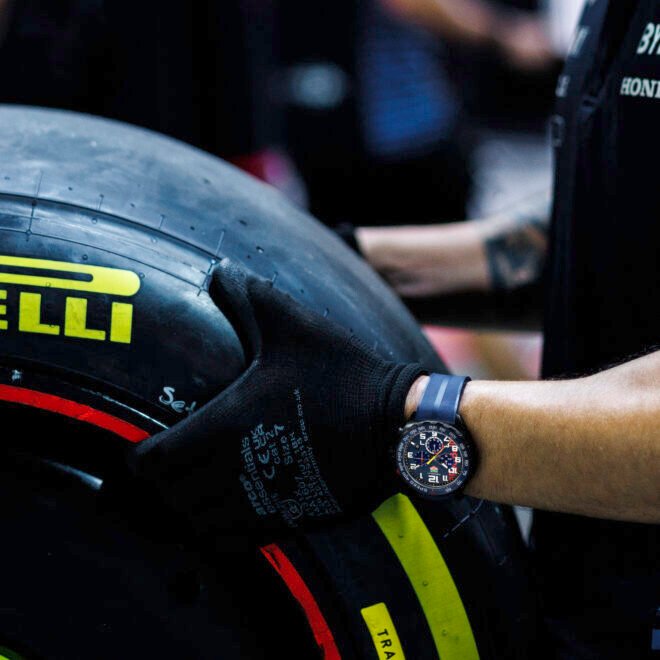 TAG Heuer تحتفل بـ 20 عامًا مع Red Bull