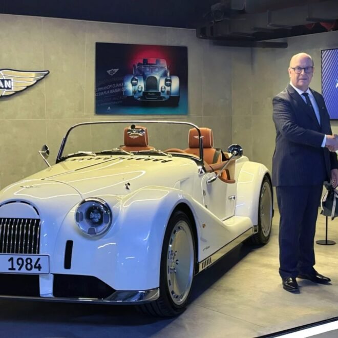 FIRST DELIVERY OF MORGAN MIDSUMMER IN THE MIDDLE EAST