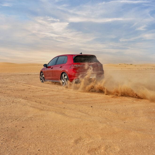 فولكس واجن تكشف عن مشروع يجمع بين السيارات والخط العربي