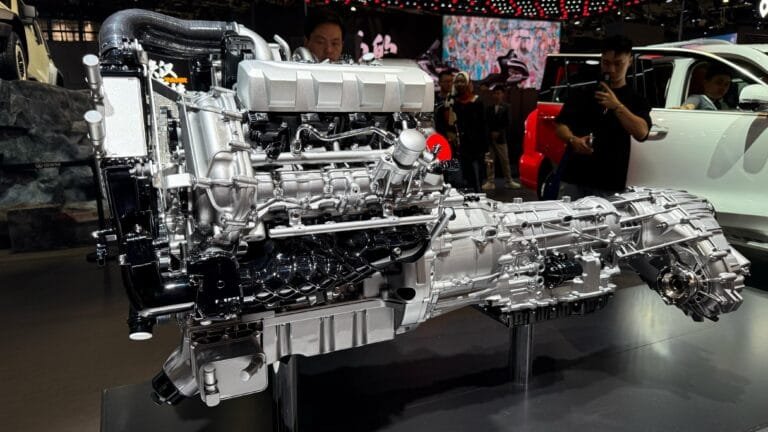 !تانك بمحرك ٨ سلندر قريبا