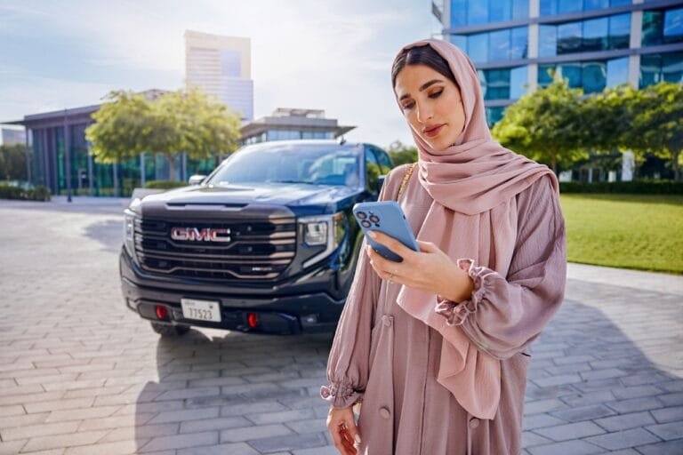 أونستار‘ تعزّز التنقّل المتصل لعملاء ’جنرال موتورز