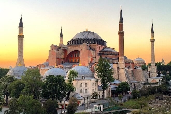 The Ideal Destination for Arab Travelers: Istanbul and Ajwa Hotel Sultanahmet