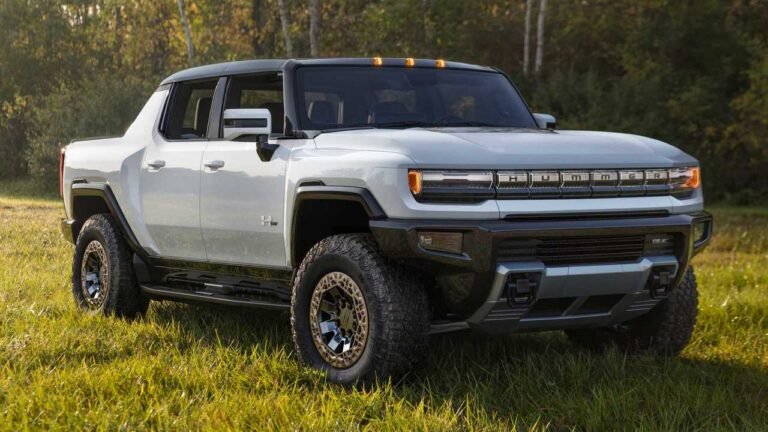 Hummer: A Legend of Power on Off-Road Terrain