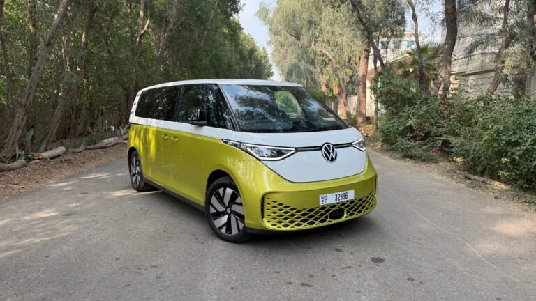 Volkswagen ID. Buzz in Dubai – A Retro EV Turning Heads in the Desert