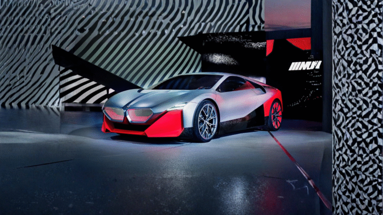 خطط BMW Halo: تأجيل مؤقت أم استراتيجية ذكية؟