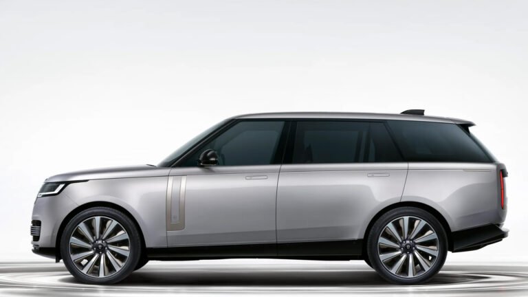 Range Rover SV Ultra
